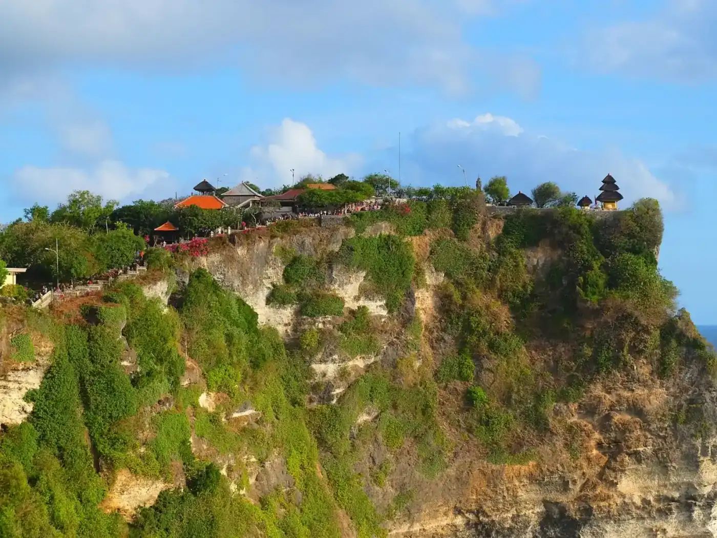 Uluwatu / Suluban Beach