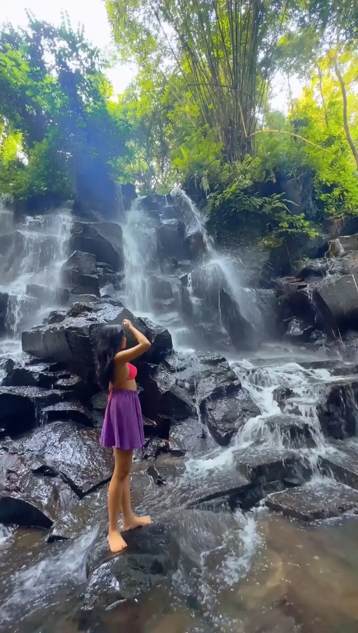 Kanto Lampo Waterfall