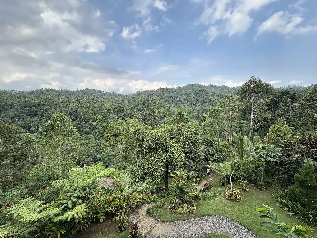 Leke Leke Waterfall